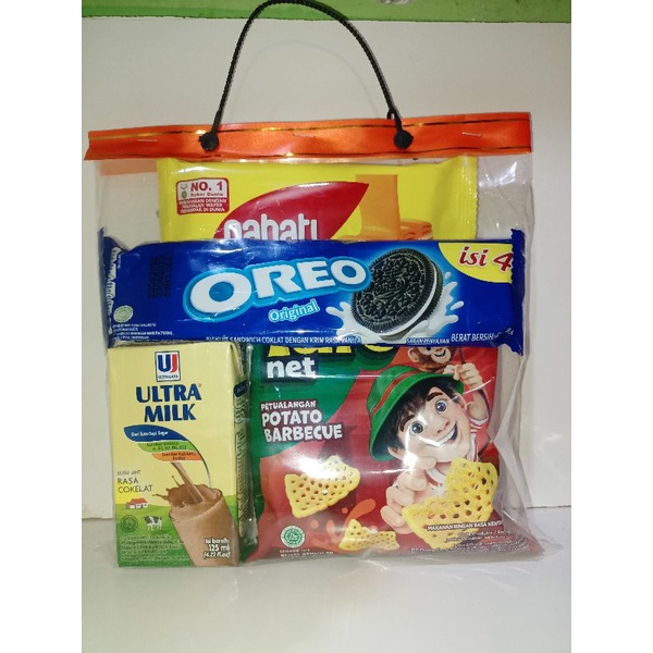 

paket Snack ulang tahun/Snack bok/paket ulangtahun/paket ultah/bingkisan ultah/goodiebag