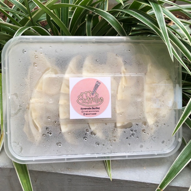 

GYOZA/HOMEMADE/FROZENFOOD