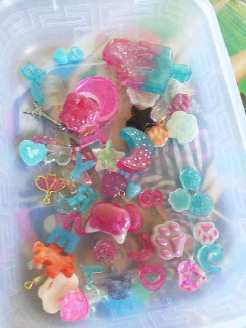 3pcs Cetakan Bahan Silikon Resin Bentuk Bintang Bulan Kucing Dan Hati Untuk Perhiasan