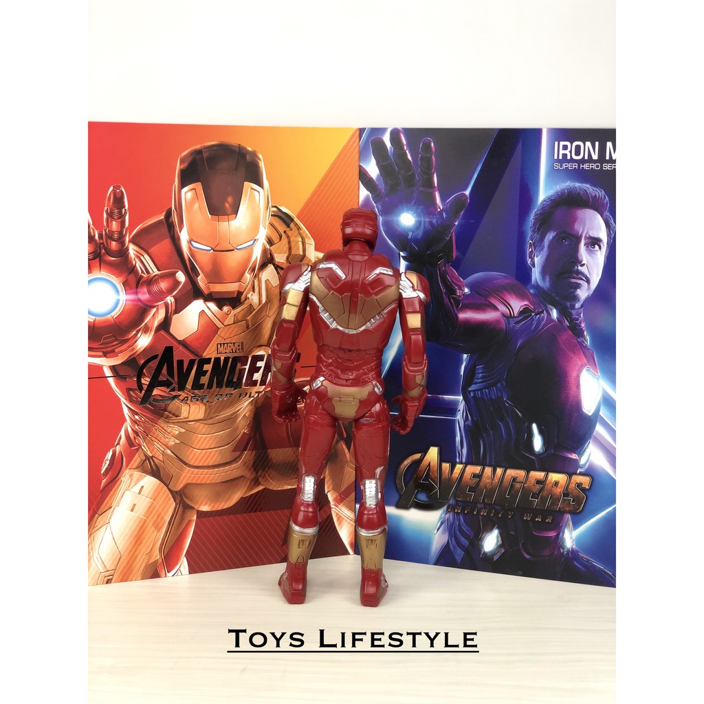 Action Figure Avengers (Premium) - Iron Man