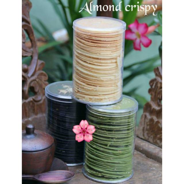 

Almond crispy