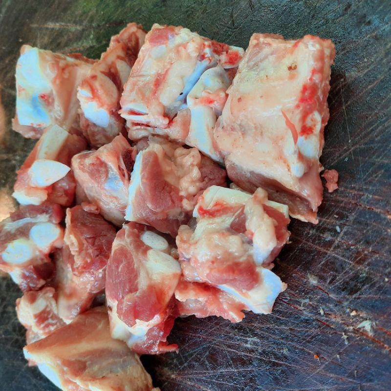 

PORK PIGLET/ TULANG MUDA IGA BABI (KG)