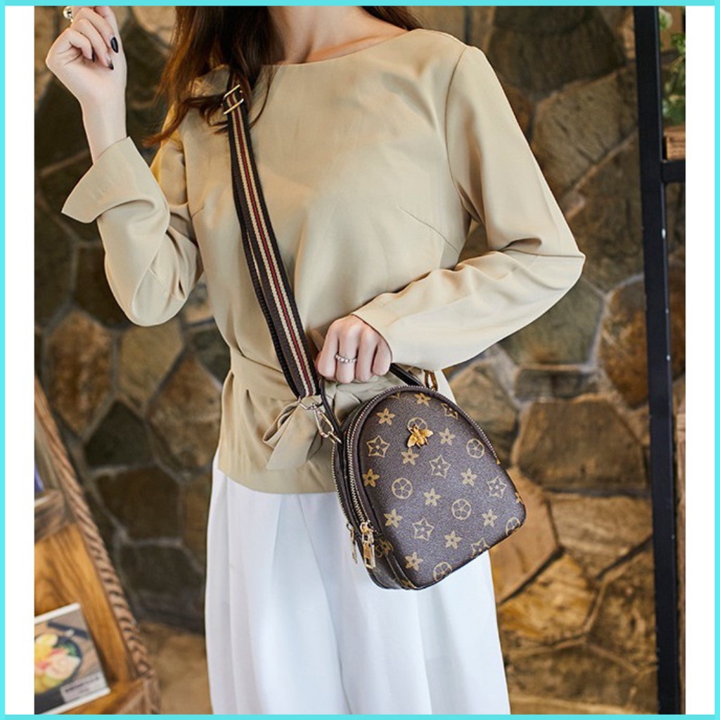 Tas Selempang Wanita  Brown Queen Bee Sling Bag Tebal Keren Ala Korea Style Import