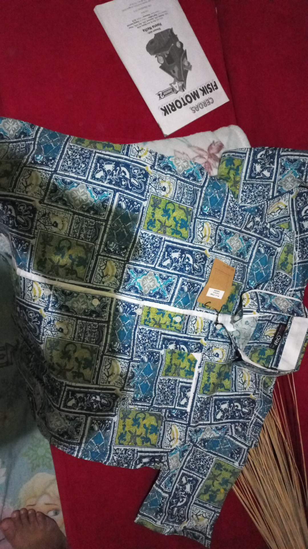 Redcliff P1013jg Mi - Kemeja Batik Pria Lengan Pendek