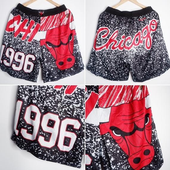 ORIGINAL CELANA IMPORT CLASSIC JUMBOTRON CHICAGO BULLS HITAM 1996