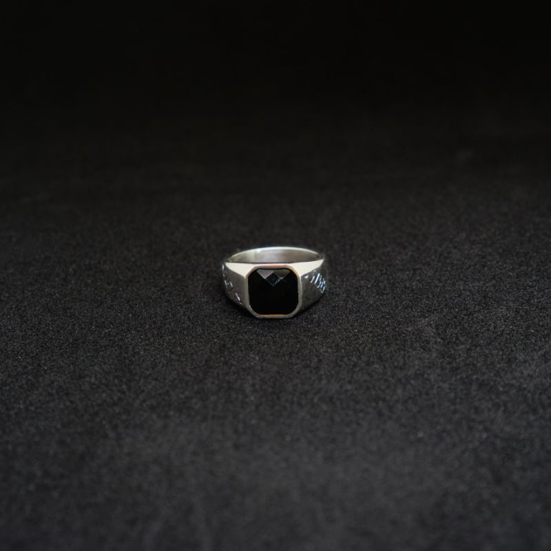 COD!! [Bayar di Tempat] Cincin Pria Super Keren Black Blue Red Green Onyx Asli