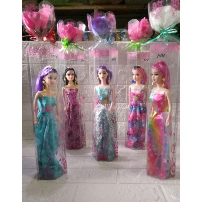 Boneka-Barbie/Boneka-Barbie-Bunga
