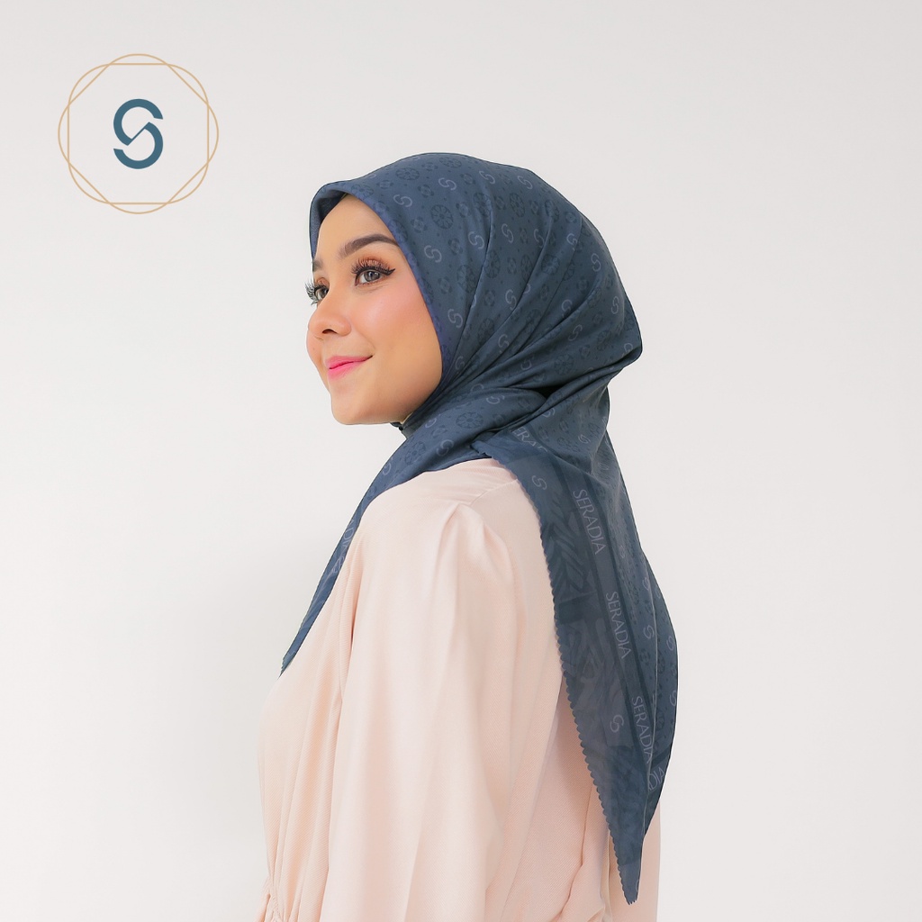 Seradia Hijab Segi Empat Monogram 2.0-Mazarine