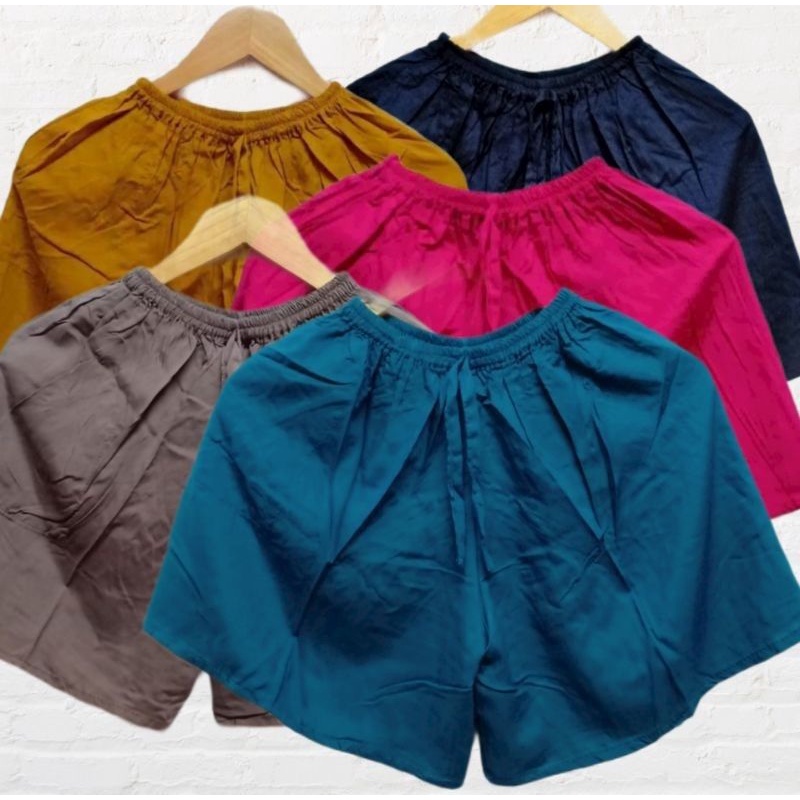 CELANA PENDEK WANITA/CELANA SANTAI/HOT PANTS POLOS BALI MURAH