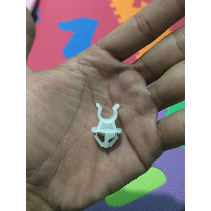 klip penyangga tiang kap mesin estilo genio ferio city z (klip stay engine hood)
