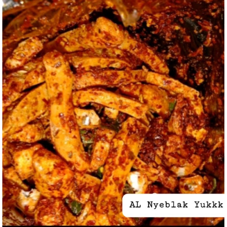 

basreng stik pedas daun jeruk/cemilanpedas