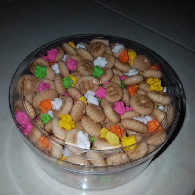 

Roti biskuit Gim -+ 300gram toples