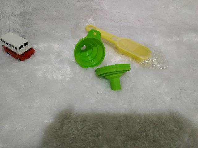 Alat Pembersih / Pisau Sisik Ikan Dengan Tempat Pembuangan Fish Skin Clean Tools Kitchen