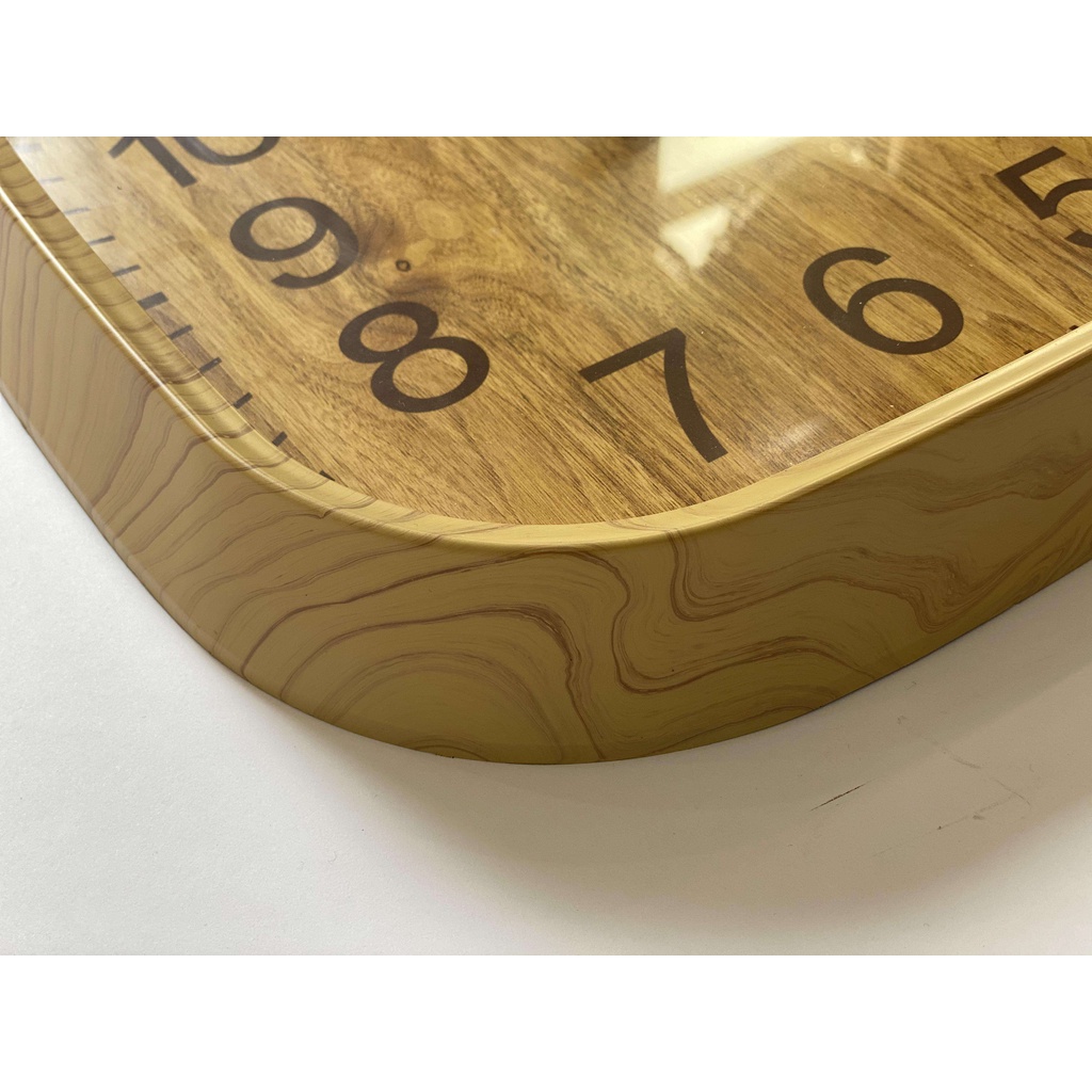 Jam Dinding Kotak Vintage Minimalis Modern Motif Kayu Wood Grain Warna Coklat 25cm Free Baterai 3144