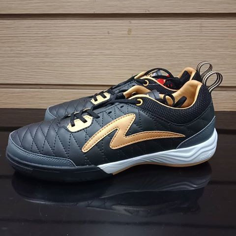 SEPATU FUTSAL SPECS METASALA NATIV BLACK IN
