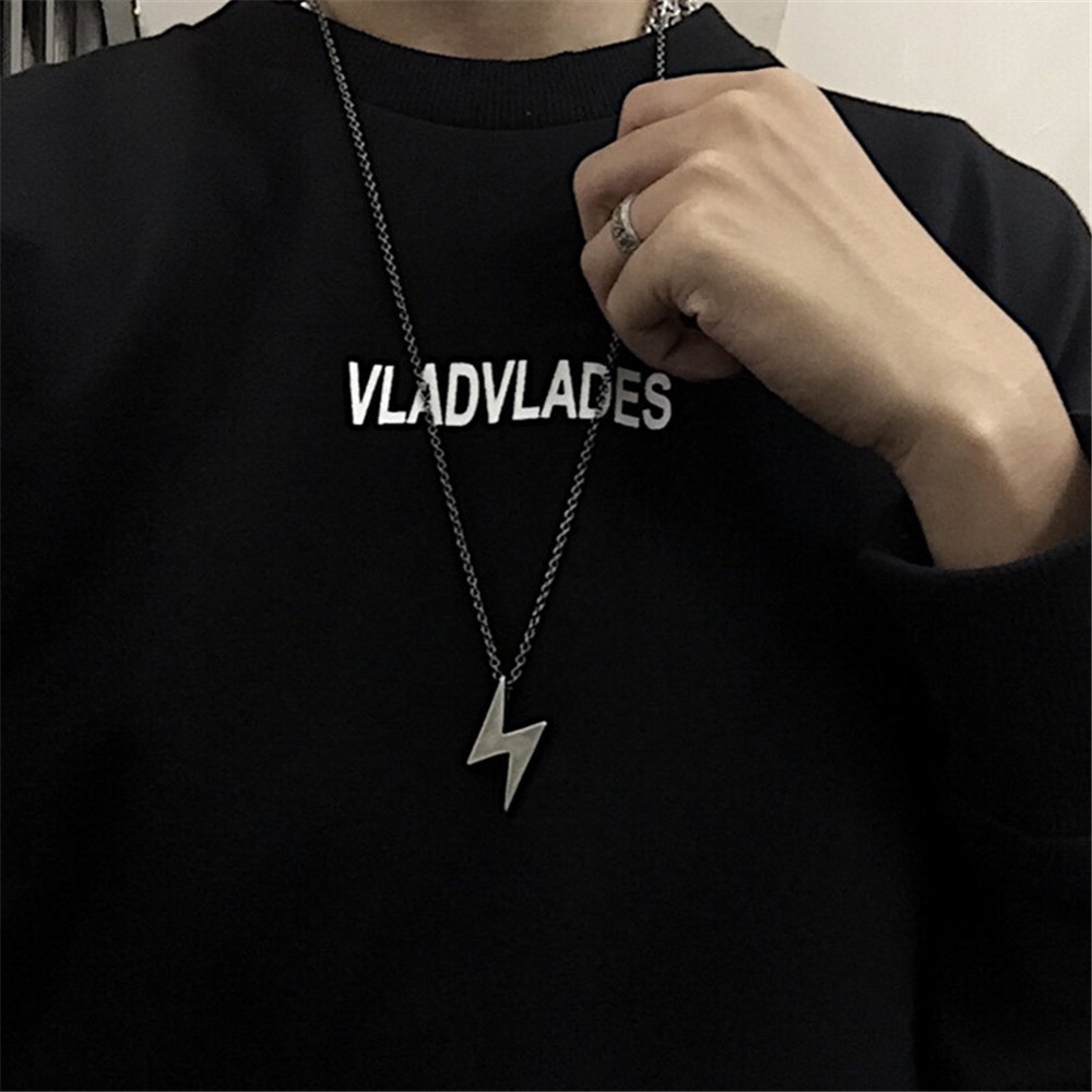 【COD Tangding】Retro Do Old Lightning Shape Necklace Boy Hip Pop Cool Girl Chain Necklace Accessory Jewelry