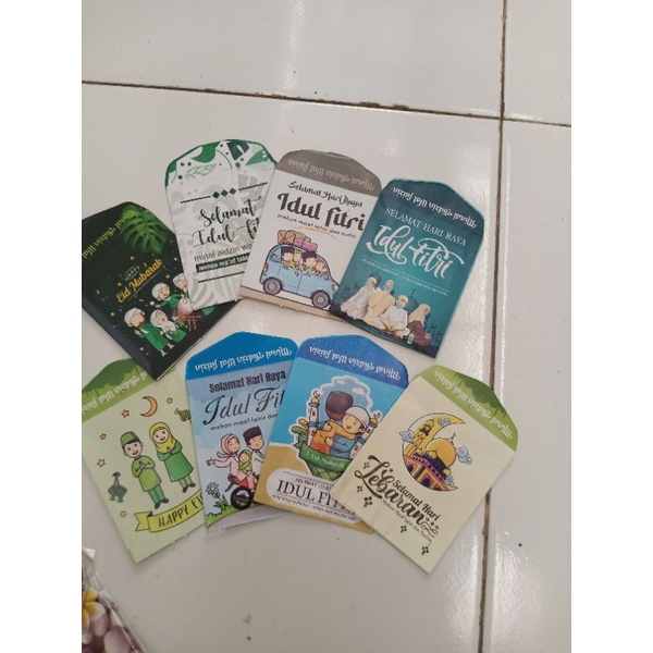 

amplop lebaran medium siap pakai ( isi 10 pcs) Random motif