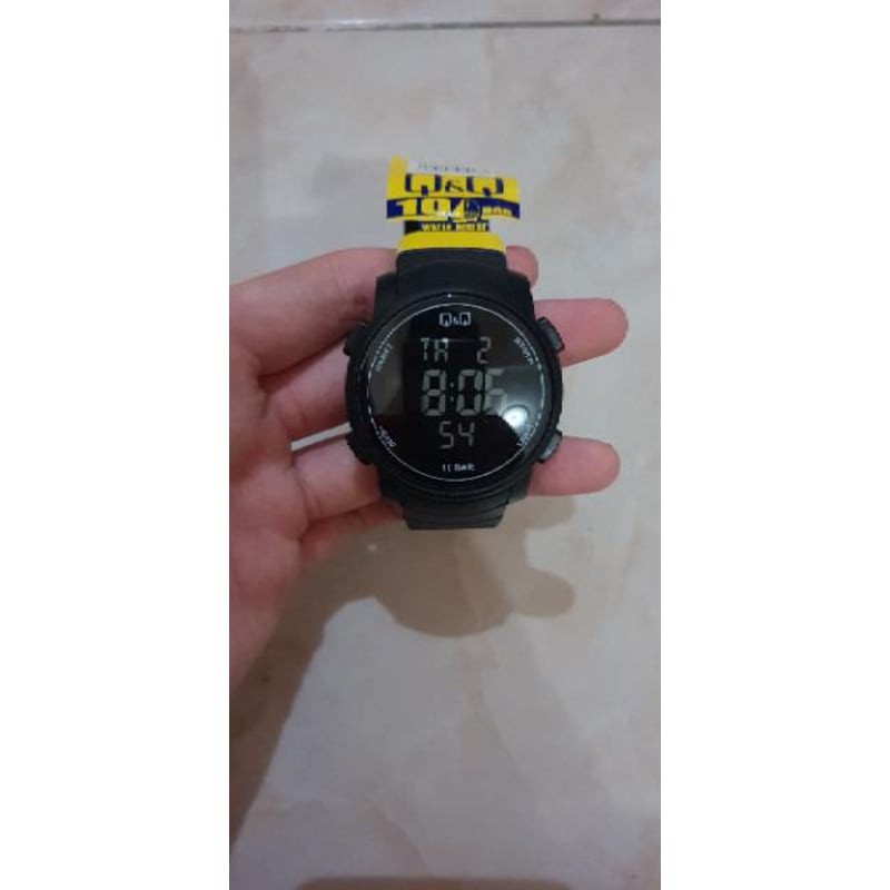 Q&amp;Q QnQ QQ Original Jam Tangan Pria Digital Rubber - M122 M122J Water Resist 10 BAR