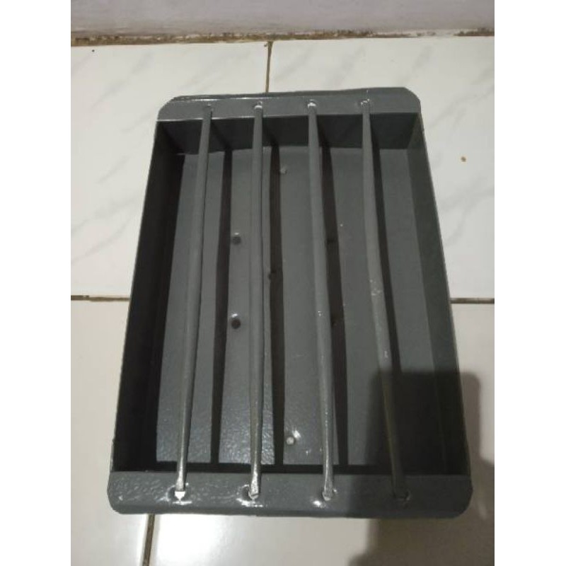 Tempat Bakar Bakaran Panggang panggangan sate 32 X 23 Good Quality