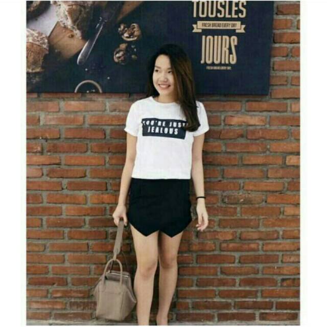 JEALOUS TEE