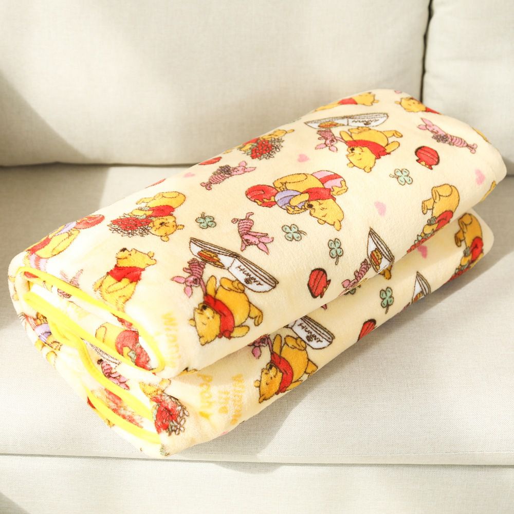 SELIMUT WINNIE THE POOH MELODY BLANKET IMPOR