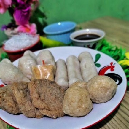 

pempek enak isi 20pcs harga murah