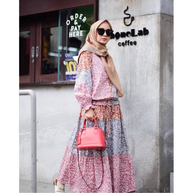 Monel Eid Series keyword top skirt size S