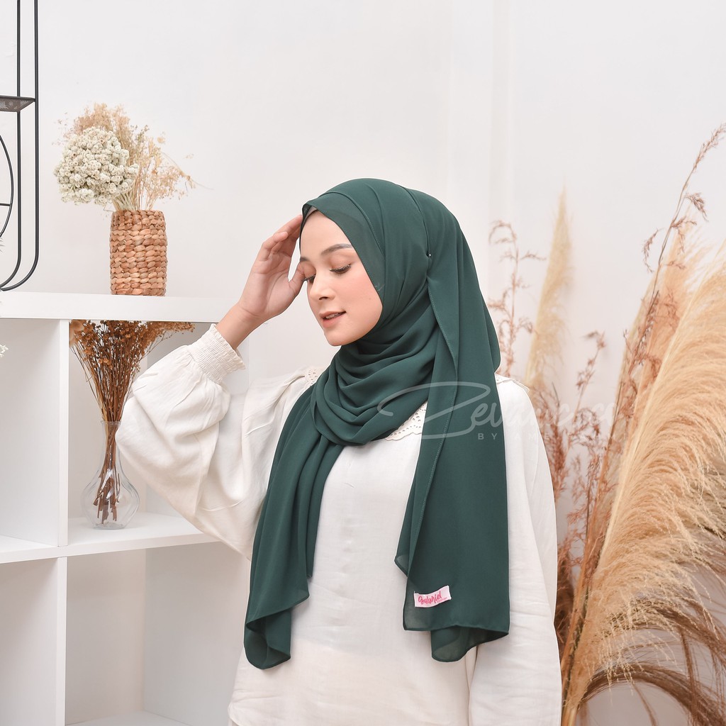 Promo Puncak 6.6 Big Sale | Balqis Pashmina / Pashmina Double Layer Best Material Armany Super Jatuh Mudah Dibentuk Tidak Licin Ukuran Panjang 200 cm By Zevanic.co-BOTTLE