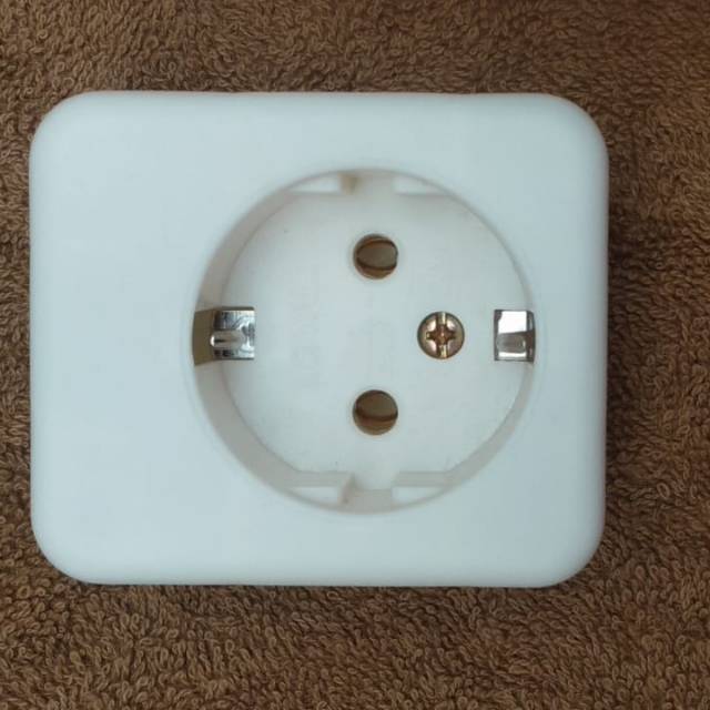 Stop kontak arde LOYAL Lb 1