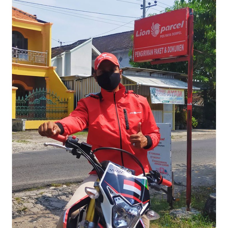 JAKET LION PARCEL PREMIUM