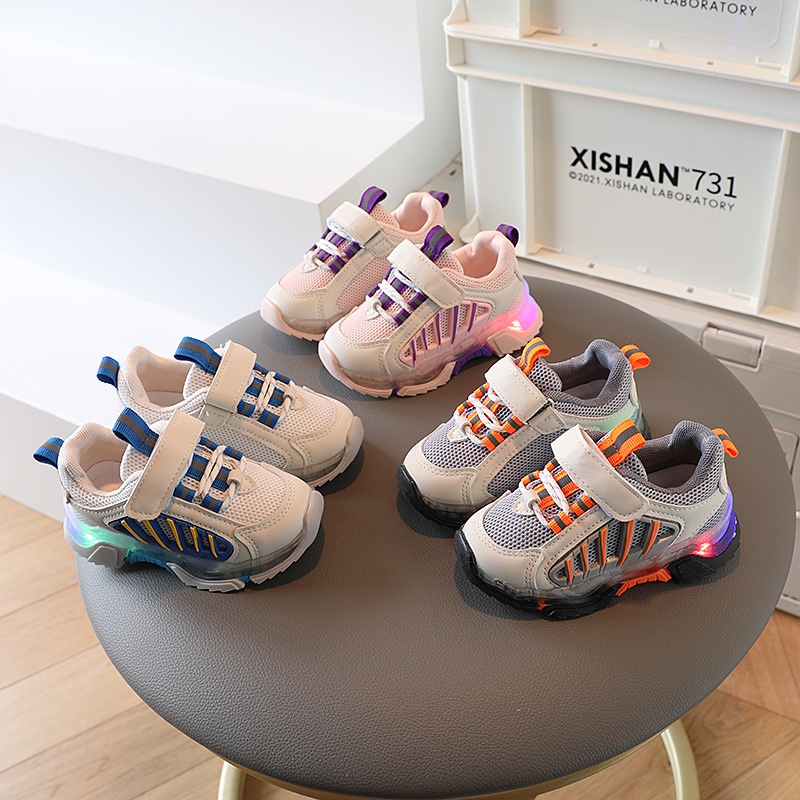 882- NEW Sepatu kets anak import / sepatu kets LED