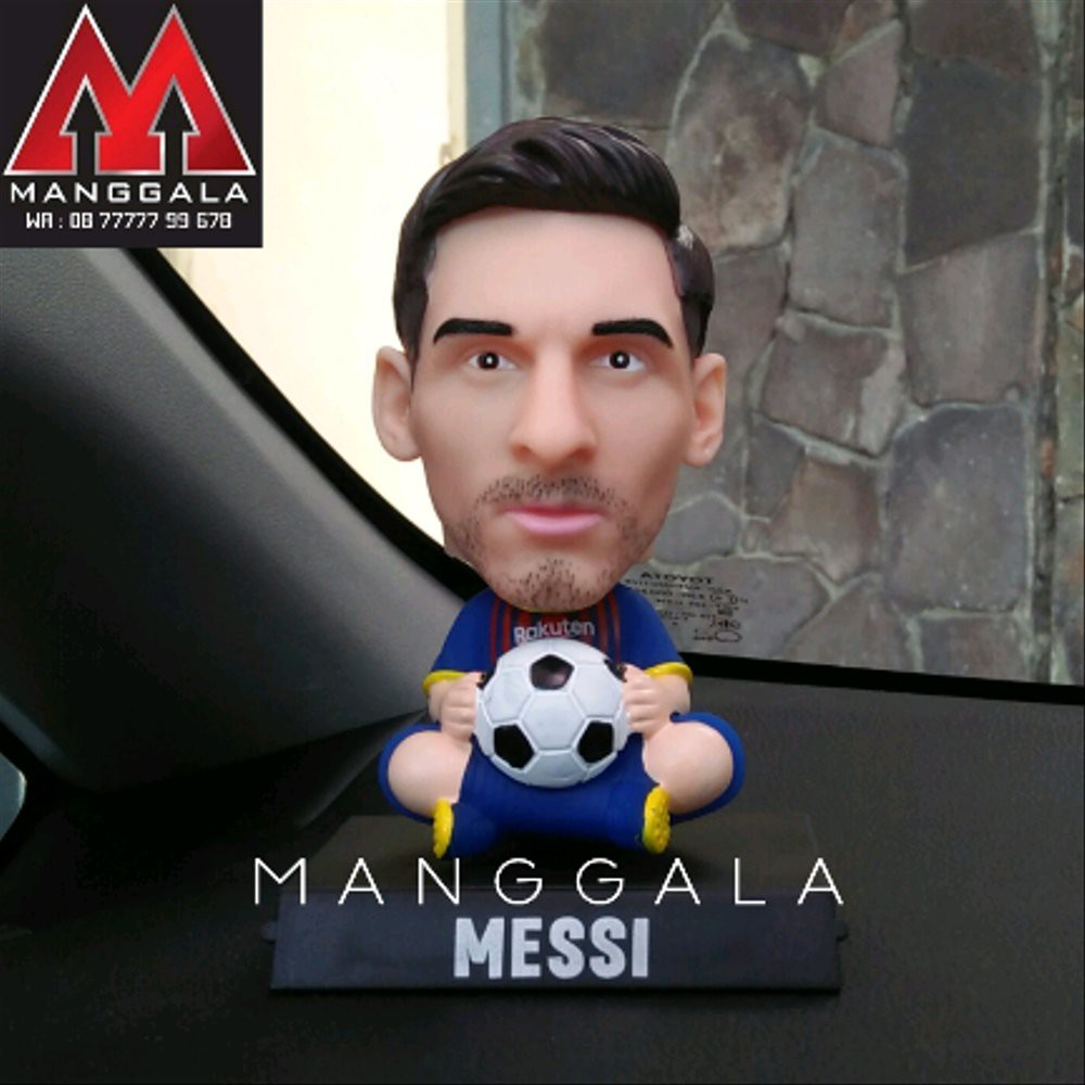 Boneka Pajangan Goyang Dashboard Mobil Messi terakhir