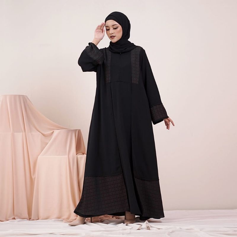 Dress Zeana Black