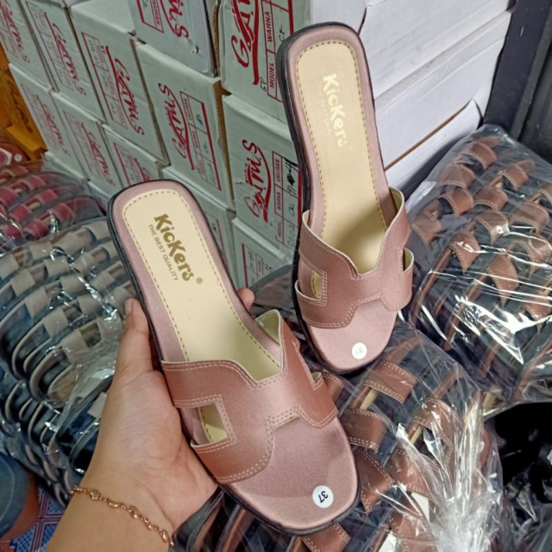 6.6 SHOPPING DAY !!! SANDAL KICKERS WANITA/SANDAL WANITA KICKERS KODE SANDAL ANDIN KODE SLOB H-3