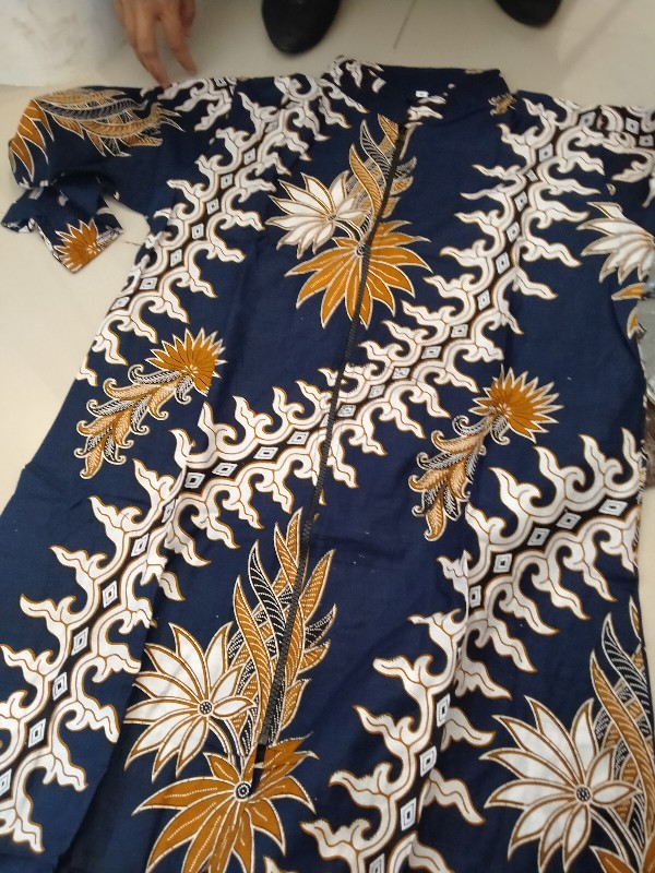 Atasan Batik Dolby Dolbi Dobby Doby Tenun Sutra Tulis Halus Katun Atbm Baron ,sarombit Atasan