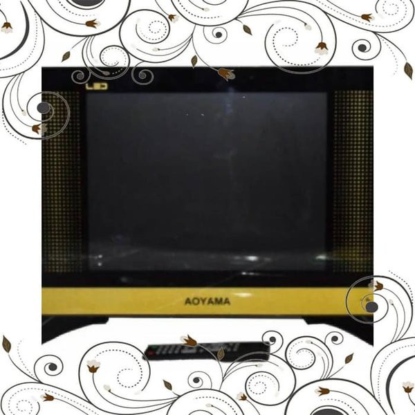 Penawaranspesial TV LED AOYAMA 15inch free ANTENA Berkualitas