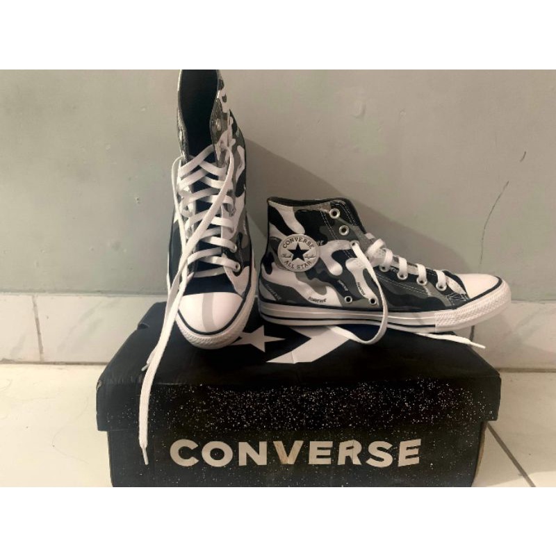 Converse Camo