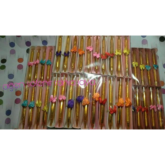 

M561 Souvenir Pernikahan Pulpen Box ( Isi Campur Warna Gold Dan Silver ) Zyyf