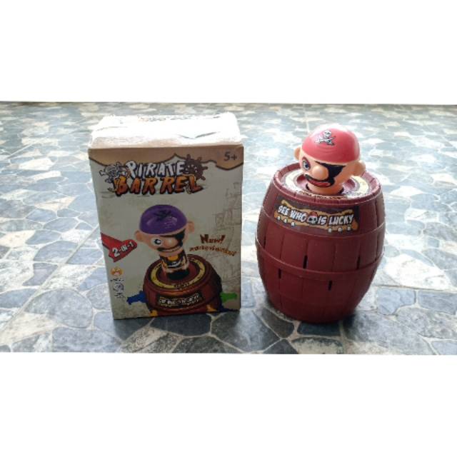 Pirate barrel (preloved)