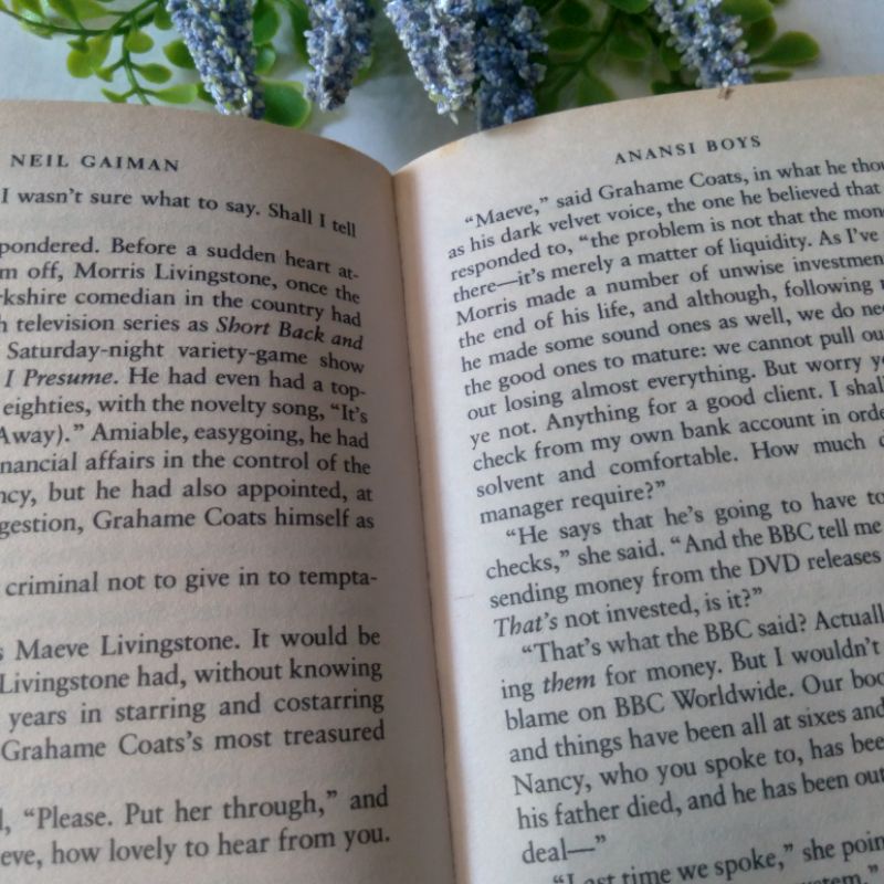 [ FIKSI ] Neil Gaiman Anansi Boys sandman Preloved Bahasa Inggris Original-3