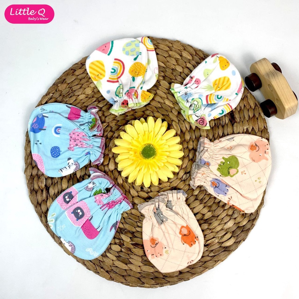 Little Q Sarung Tangan Dan Kaki Motif Mix STK Bayi