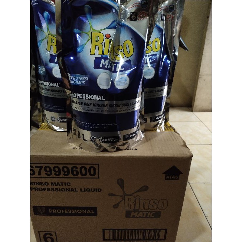 Deterjen Cair Rinso Matic 1,8L