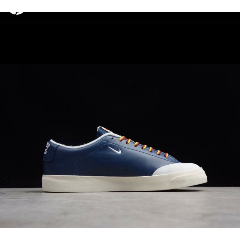 Nike SB Zoom Blazer Low XT Quartersnacks Navy Sail White