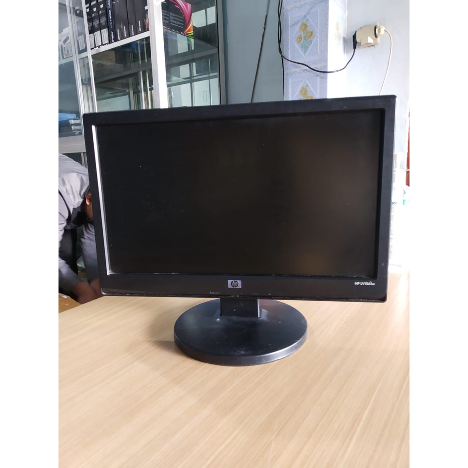 Monitor 16inch wide - lcd 16inch | monitor mulus seperti baru