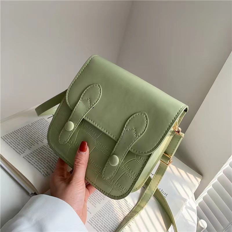 Tas Wanita Casual Trendy Model Kotak Fashion Korea Bahan PU / Tas Selempang Wanita Import