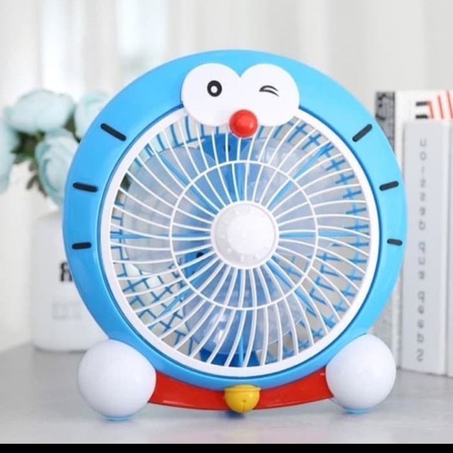 BELLA - KIPAS ANGIN KARAKTER DORAEMON HELLO KITTY TD LUCU PORTABLE FAN DESK