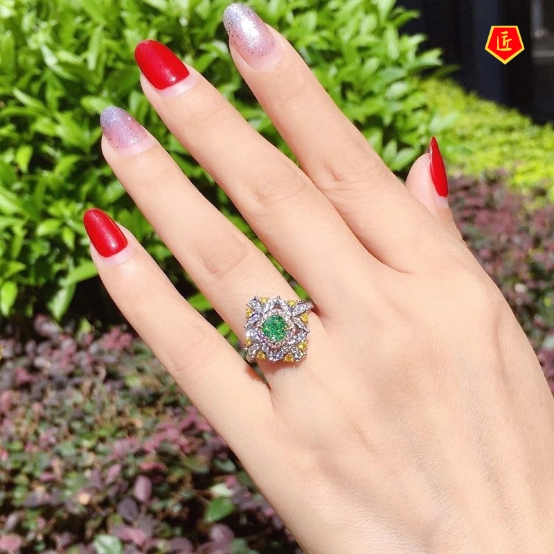 [Ready Stock]Luxurious Inlaid Emerald Ring Women's Elegant