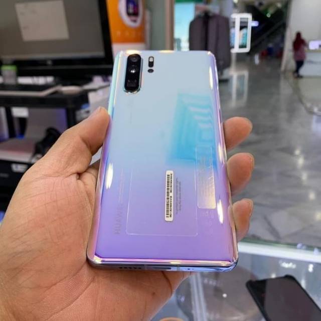 HUAWEI P30 PRO RAM 8/256 GB GARANSI RESMI HUAWEI INDONESIA