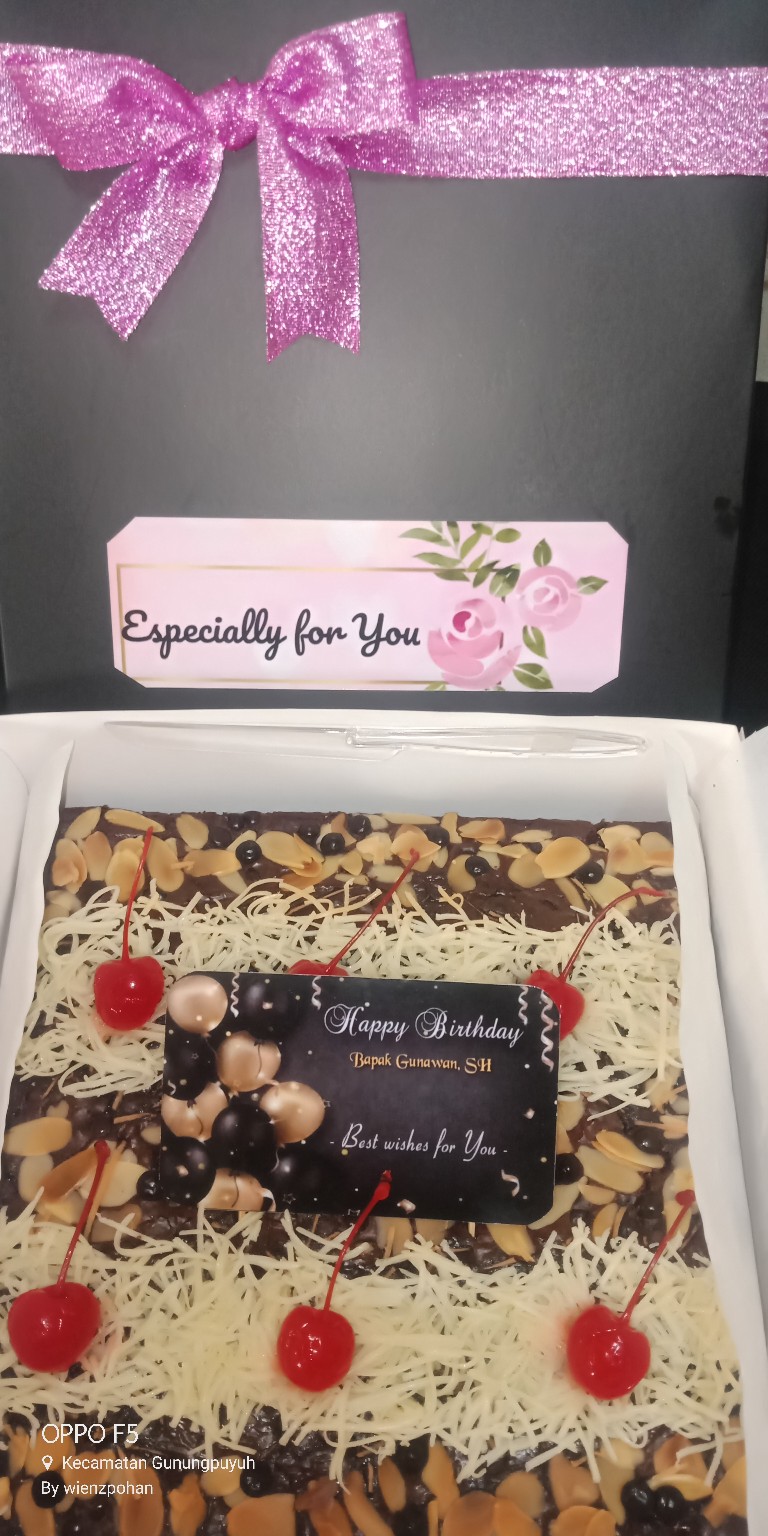 Dus Kue / Box Kue / Kotak Kue Brownies Bolu Lapis Legit Varian Warna Uk 21x21x6 ; 20x20x5; 25x25x4,5