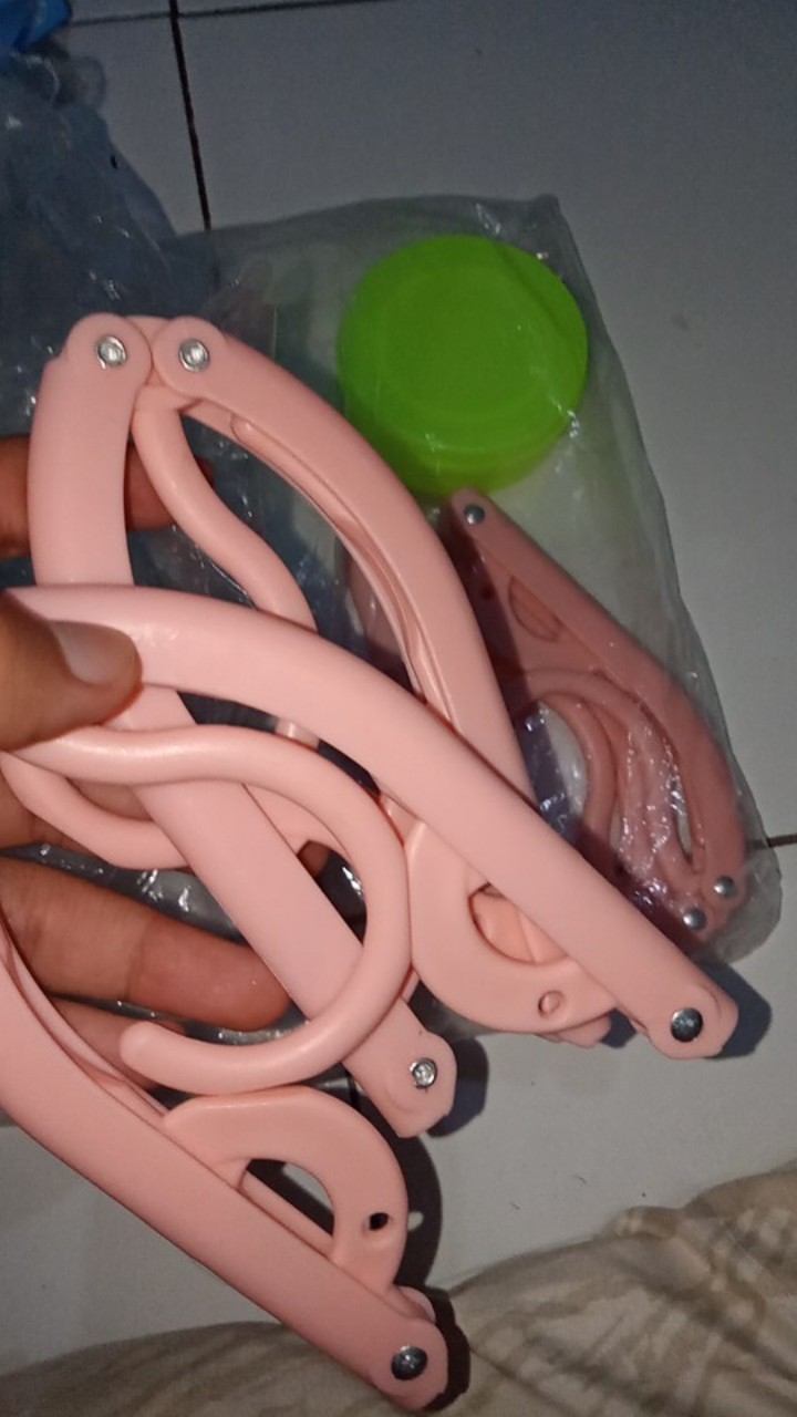 Hanger Lipat Baju Plastik Portable Travelling - Travel Jemuran Pakaian Jemur Baju Gantung Gantungan